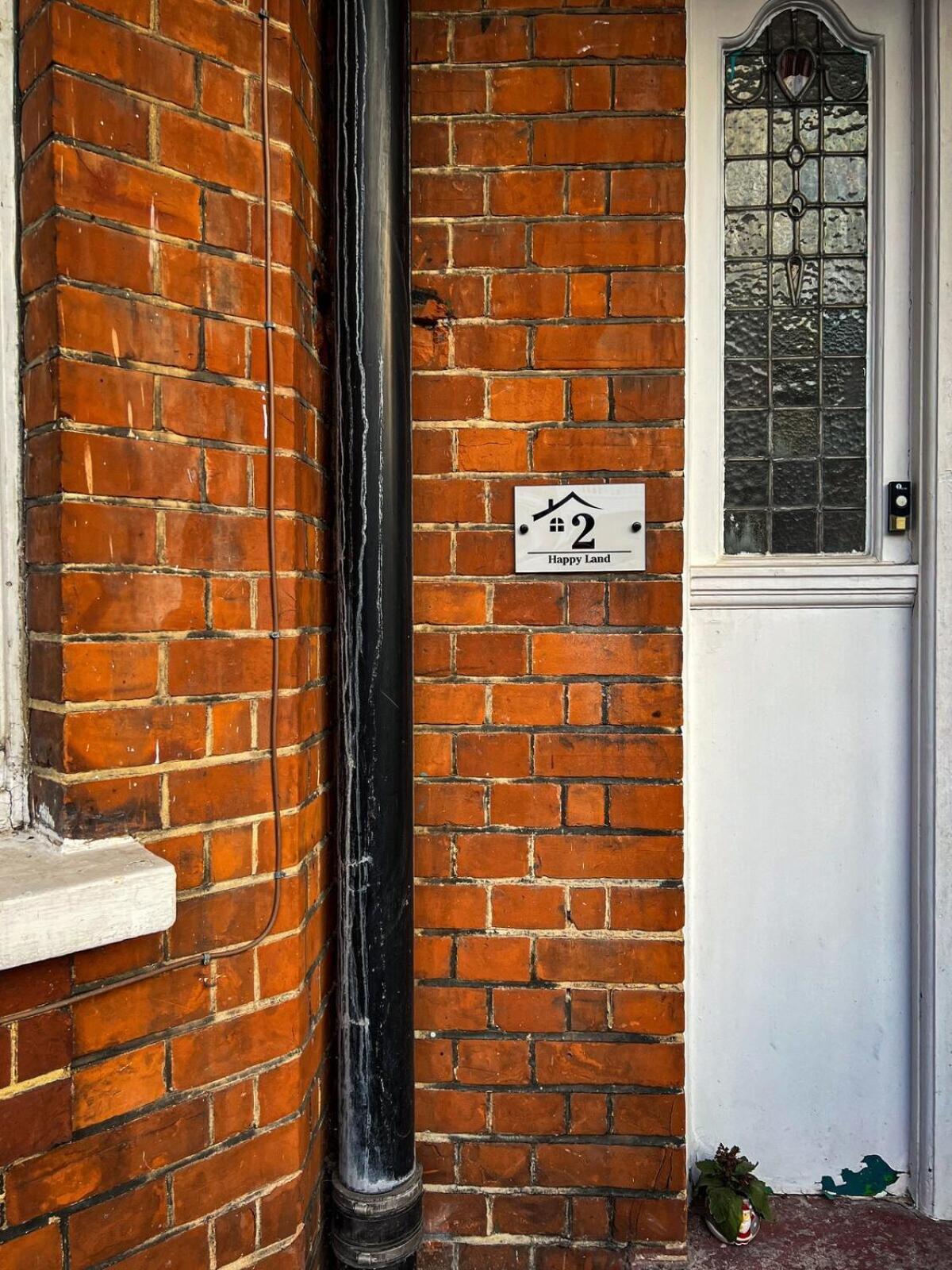 Zozy Happy Land Hotell London Exteriör bild