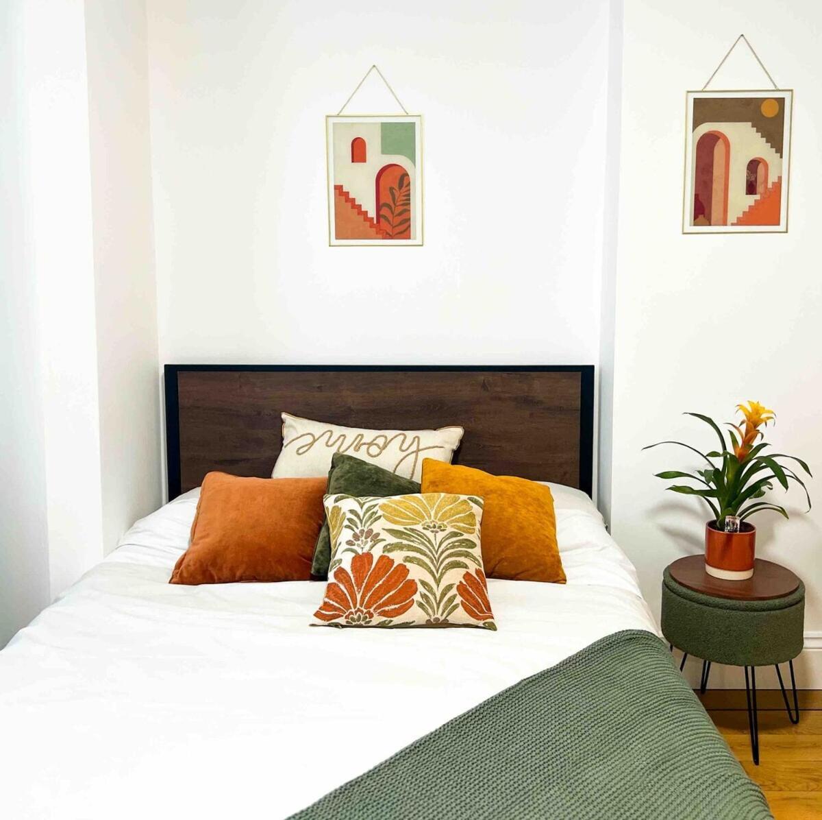 Zozy Happy Land Hotell London Exteriör bild