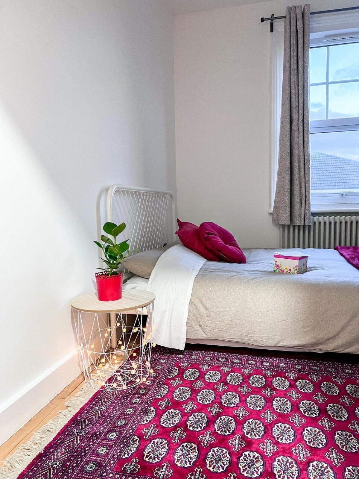 Zozy Happy Land Hotell London Exteriör bild